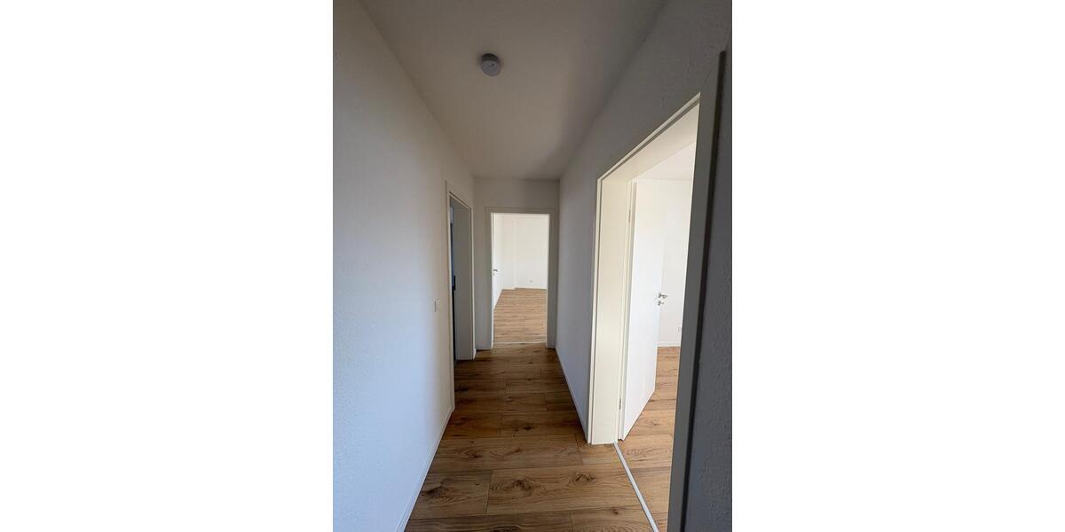 Dachgeschoßwohnung Essen Stadtbezirk VII - 3 Zimmer, 62 m&sup2;, 560&euro; | Angebot:24671020