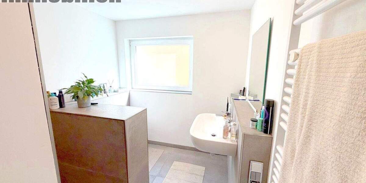 Bungalow Holzwickede - 7 Zimmer, 283 m&sup2;, 885.000&euro; | Angebot:25695743