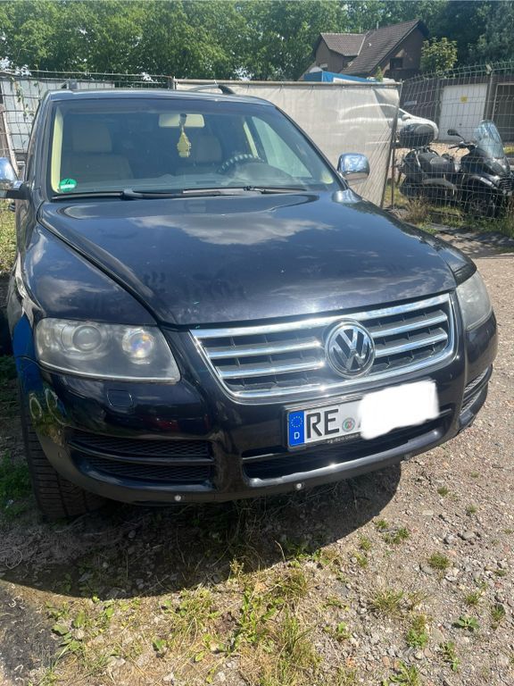 VW Touareg 263.000 km 4.000 € Dorsten 46286