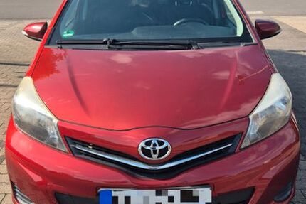 Toyota Yaris 147.400 km 4.150 € Witten 58455