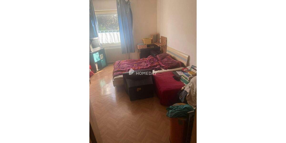 Etagenwohnung Oberhausen Schlad - 6 Zimmer, 127 m&sup2;, 180.000&euro; | Angebot:24910467