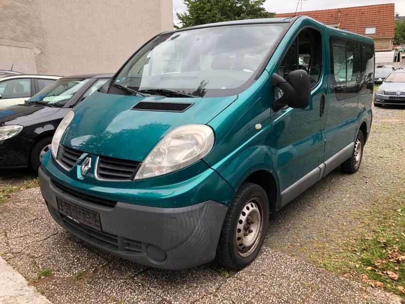 Renault Trafic 267.000 km 1.999 € Bottrop 46238