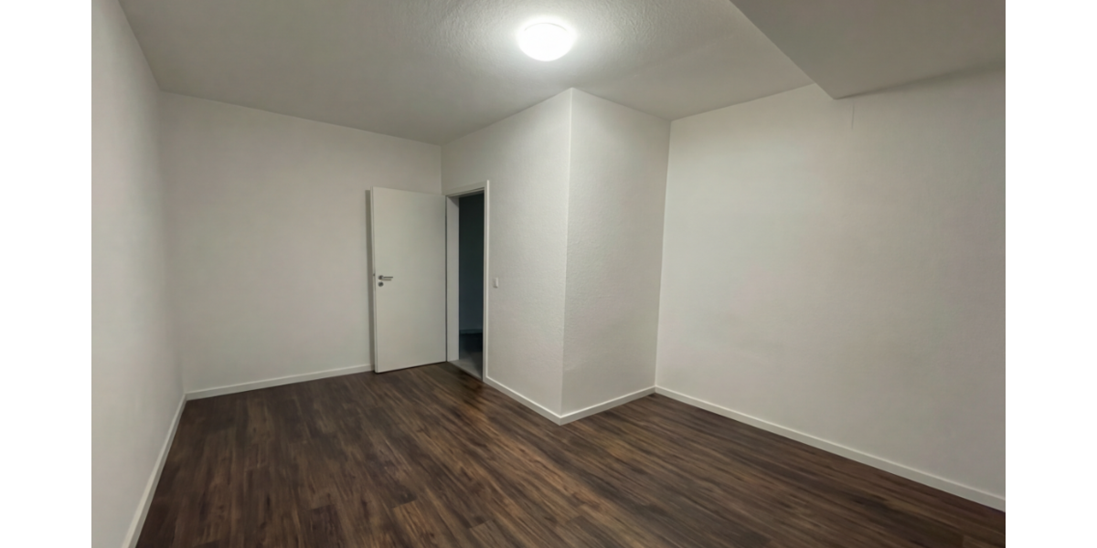 Helle renovierte Dachgeschoss 5 Zimmer Wohnung in Bochum Wattenscheid mit guter Anbindung 5 zimmer