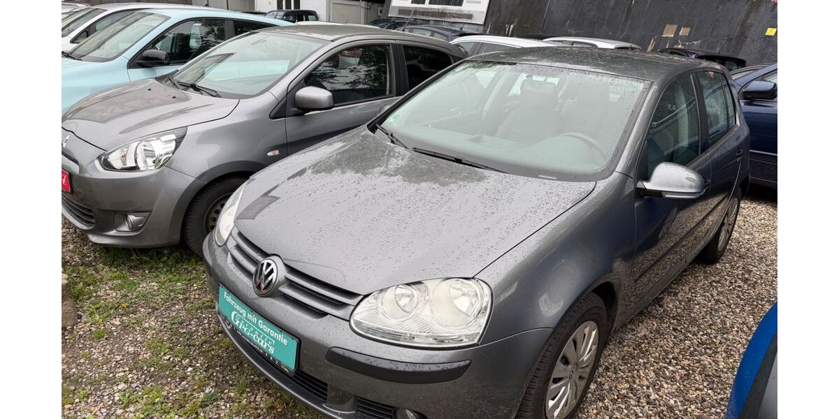 VW Golf 199.000 km 3.000 &euro; Essen 45147