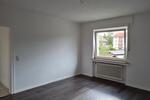 Etagenwohnung Lünen Brambauer - 3 Zimmer, 94 m&sup2;, 900&euro; | Angebot:25793376