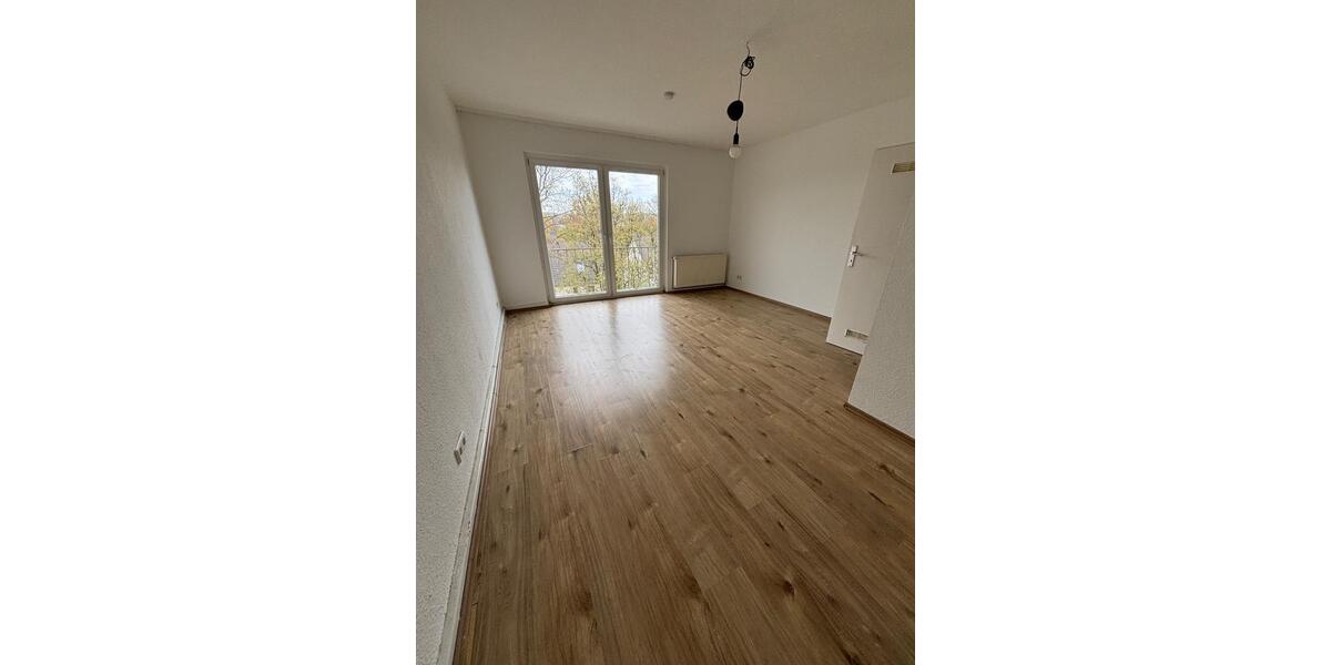 Etagenwohnung Wuppertal Gemarkung Elberfeld - 1 Zimmer, 20 m&sup2;, 410&euro; | Angebot:26067696