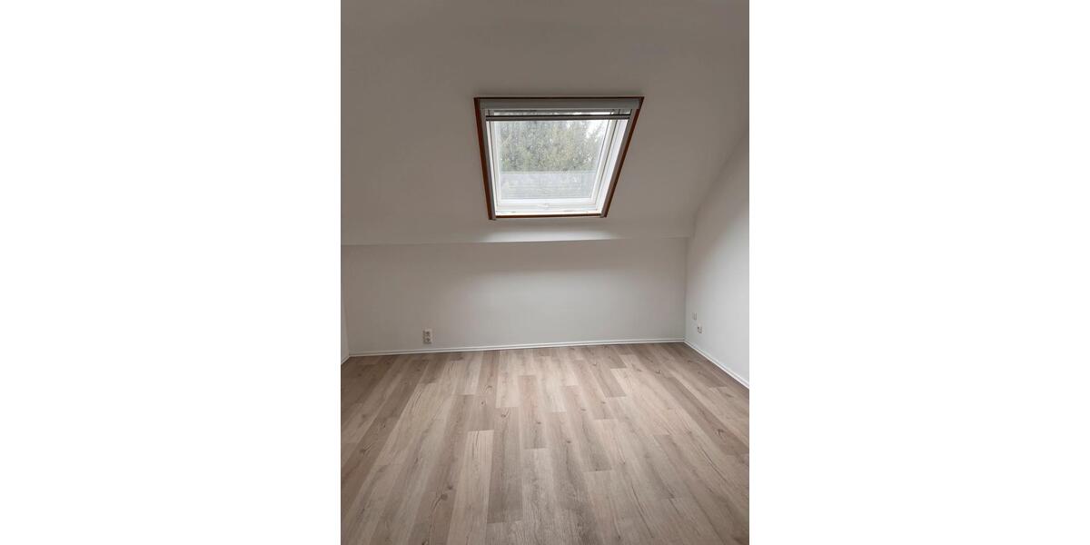 Doppelhaushälfte Dortmund Huckarde - 4 Zimmer, 100 m&sup2;, 480.000&euro; | Angebot:27121117