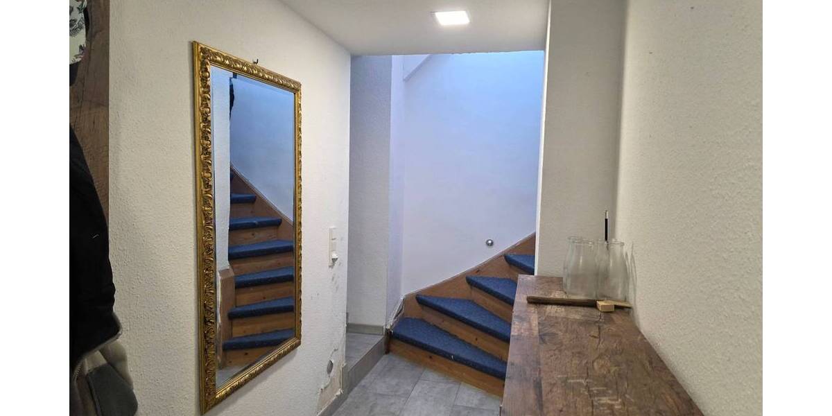 Mehrfamilienhaus, Wohnhaus Velbert Kostenberg - 9 Zimmer, 259 m&sup2;, 650.000&euro; | Angebot:25733904