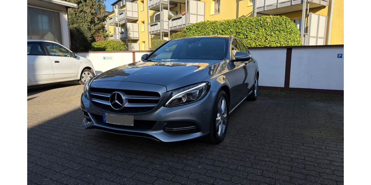 Mercedes-Benz C 250 177.000 km 15.750 &euro; Oberhausen 46047