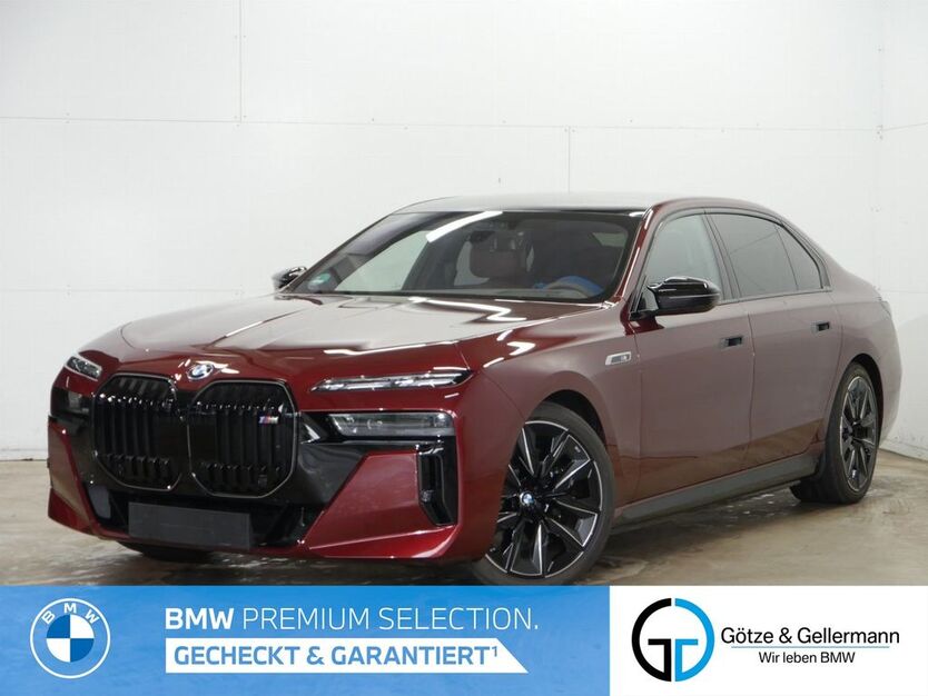 BMW i7 2.277 km 136.790 € Mülheim 45472