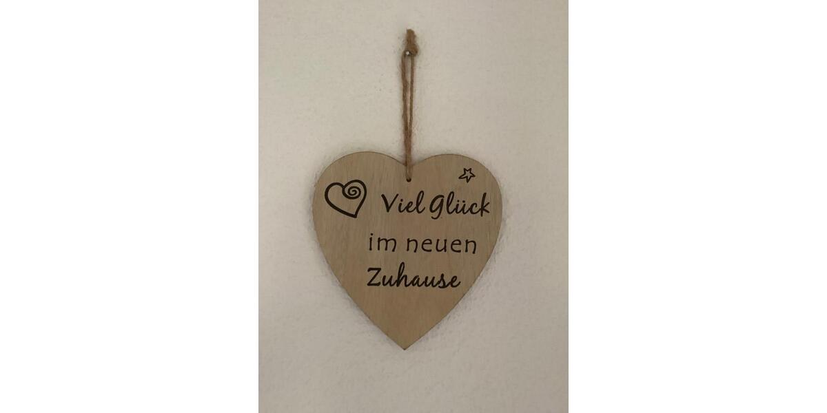 Das ist richtig schön: 3 komplett renovierte Zimmer mit Balkon 3 zimmer