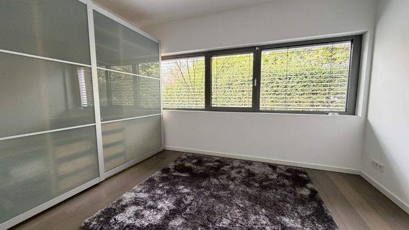 Etagenwohnung Essen Bredeney - 5 Zimmer, 190 m&sup2;, 2.700&euro; | Angebot:25801667