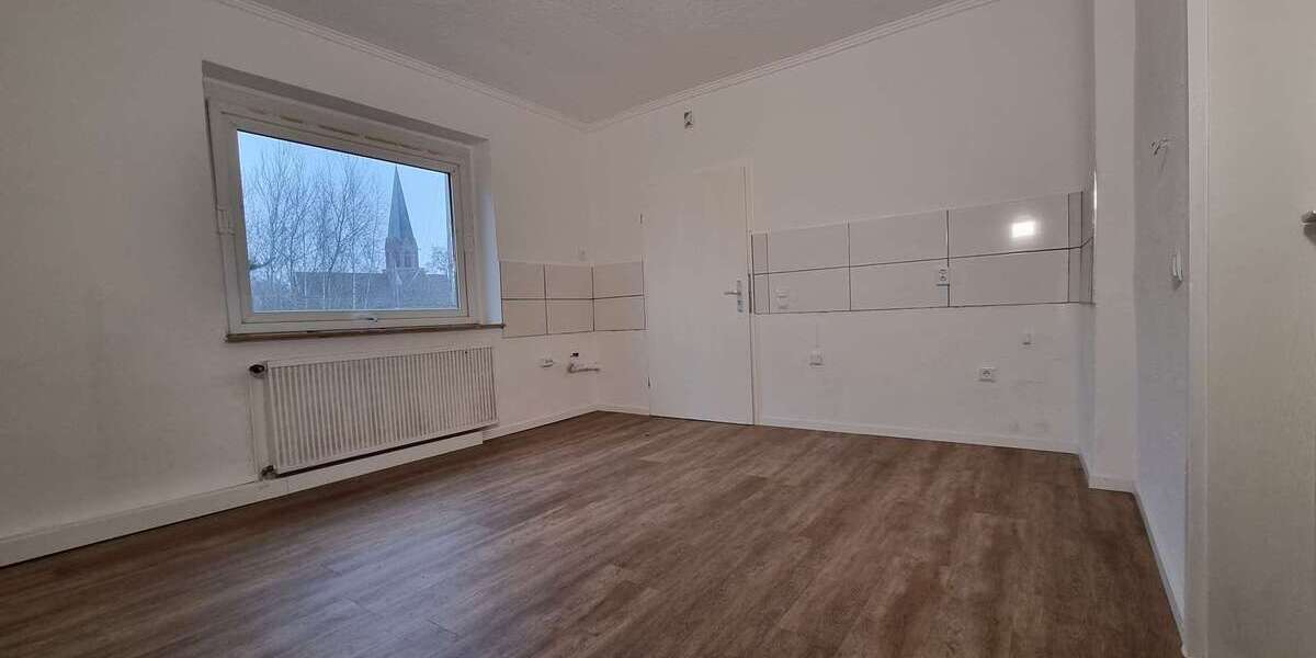 Attraktive Kapitalanlage in Hörde: Wohnhaus mit 4 Einheiten und Wertsteigerungspotenzial - Mehrfamilienhaus, Wohnhaus Dortmund Hörde | Angebot:14420943