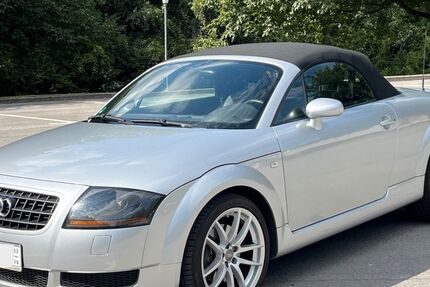 Audi TT 69.500 km 11.000 &euro; Wülfrath 42489