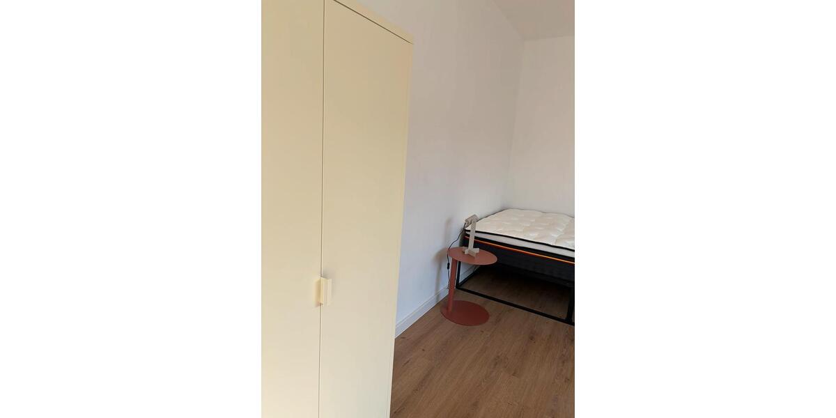 Etagenwohnung Dortmund Innenstadt Ost - 1 Zimmer, 29 m&sup2;, 560&euro; | Angebot:27592880