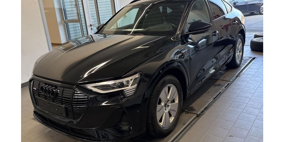 Audi e-tron 70.908 km 39.669 &euro; Hagen 58091