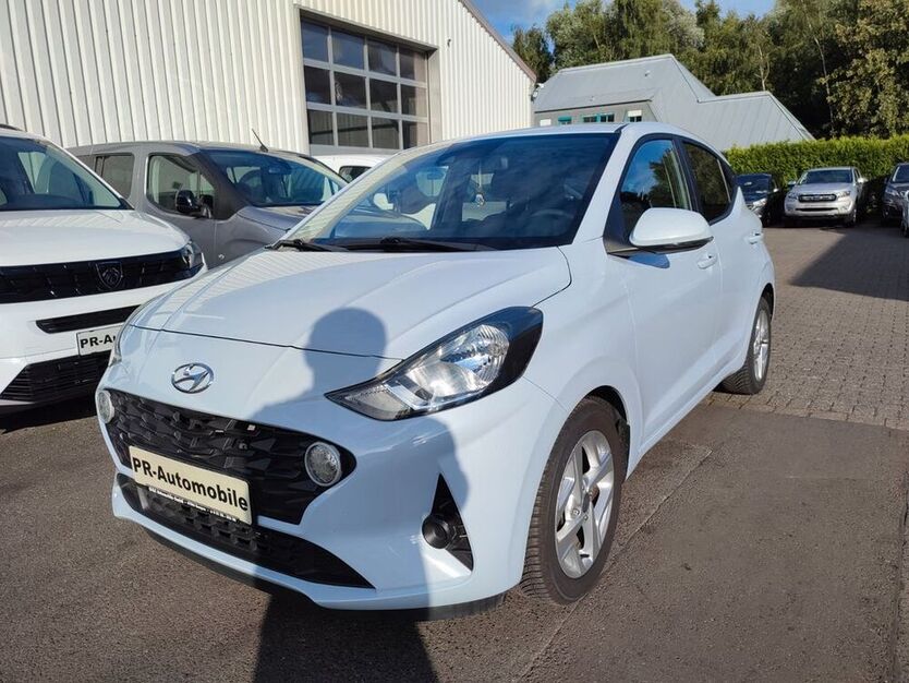 i10
