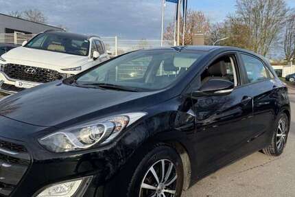 Hyundai i30 90.000 km 8.990 &euro; Datteln 45711