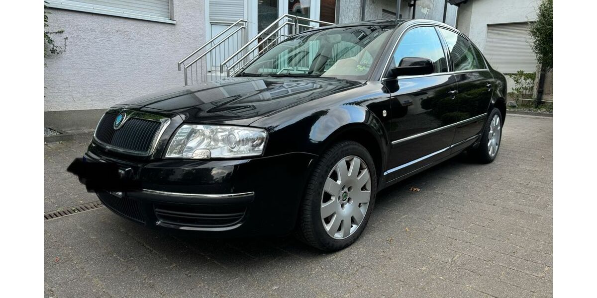 Skoda Superb 196.000 km 5.000 &euro; Dortmund 44309
