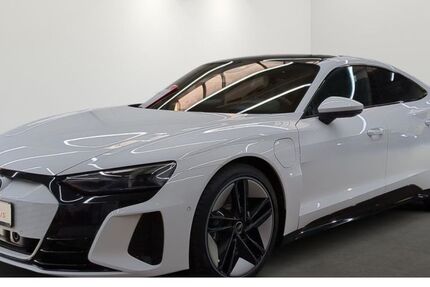 Audi e-tron GT 89.727 km 53.950 &euro; Mülheim a.d. Ruhr 45481