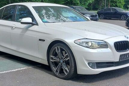 BMW 525