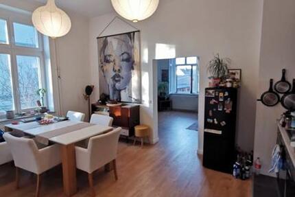 Eigentumswohnung in Top Lage mit privatem Stellplatz 2 zimmer