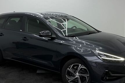 Hyundai i30 132.000 km 14.500 € Radevormwald 42477