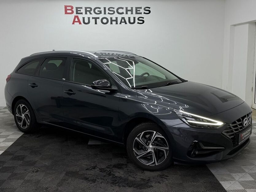 Hyundai i30 132.000 km 14.500 € Radevormwald 42477