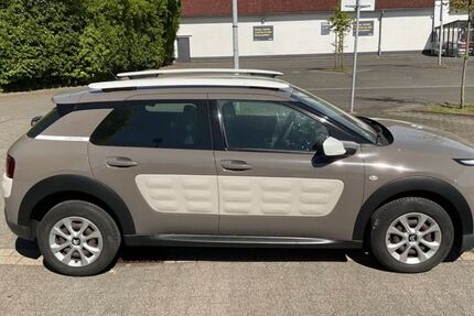 Citroen C4 Cactus 132.258 km 4.900 &euro; Recklinghausen 45661