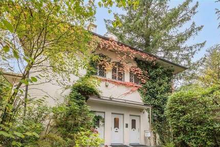 Historisches Zweifamilienhaus am Boltenberg 8 zimmer