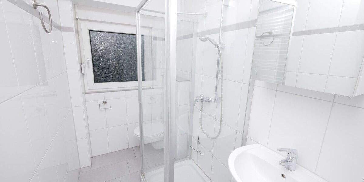 Renovierte 3,5 Raum-Erdgeschosswohnung mit Terrasse und Garage in Top-Lage von Buer zu vermieten 3 zimmer