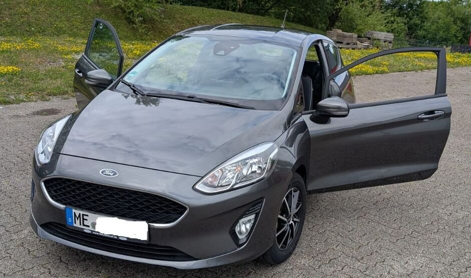 Ford Fiesta 28.785 km 8.950 € Velbert 42549