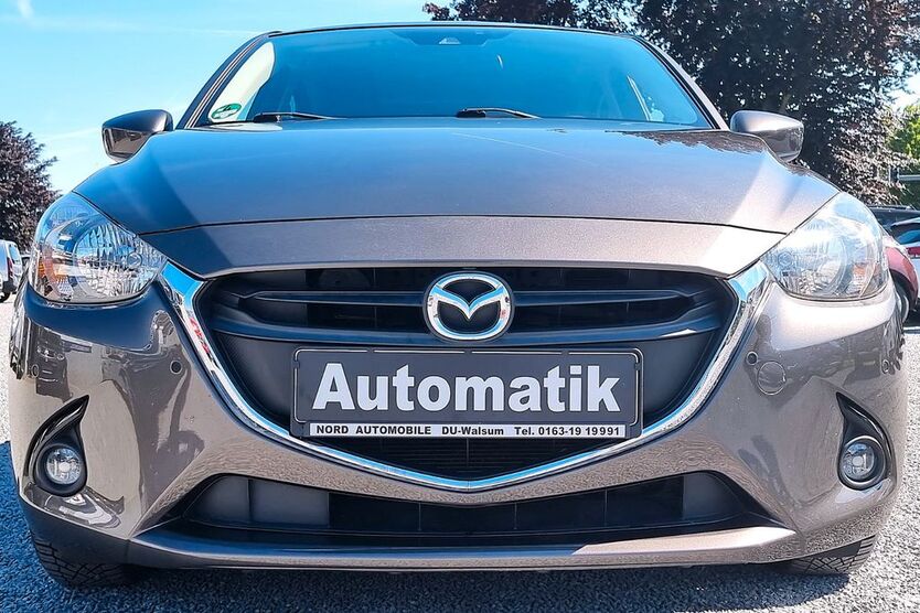 Mazda 2 114.705 km 11.990 € Duisburg 47178