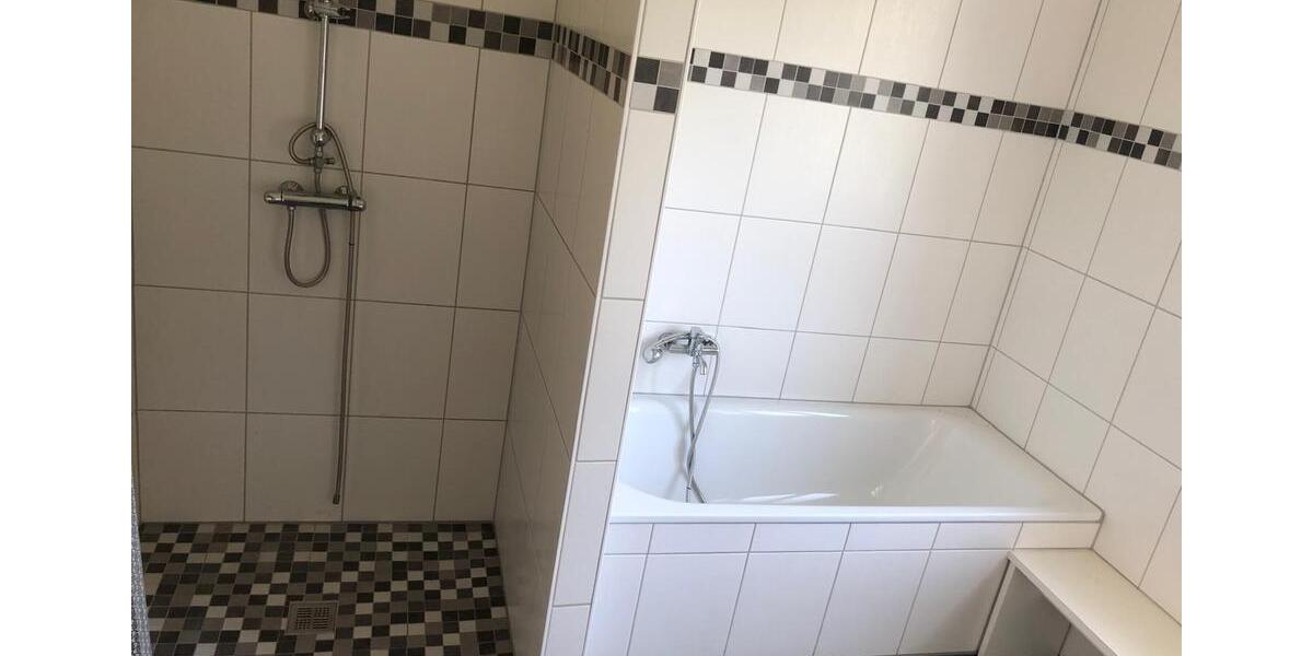 Einfamilienhaus Holzwickede - 1.800&euro; | Angebot:22359159