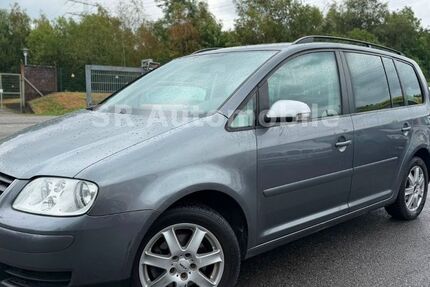 VW Touran 211.033 km 3.990 &euro; Bottrop 46238