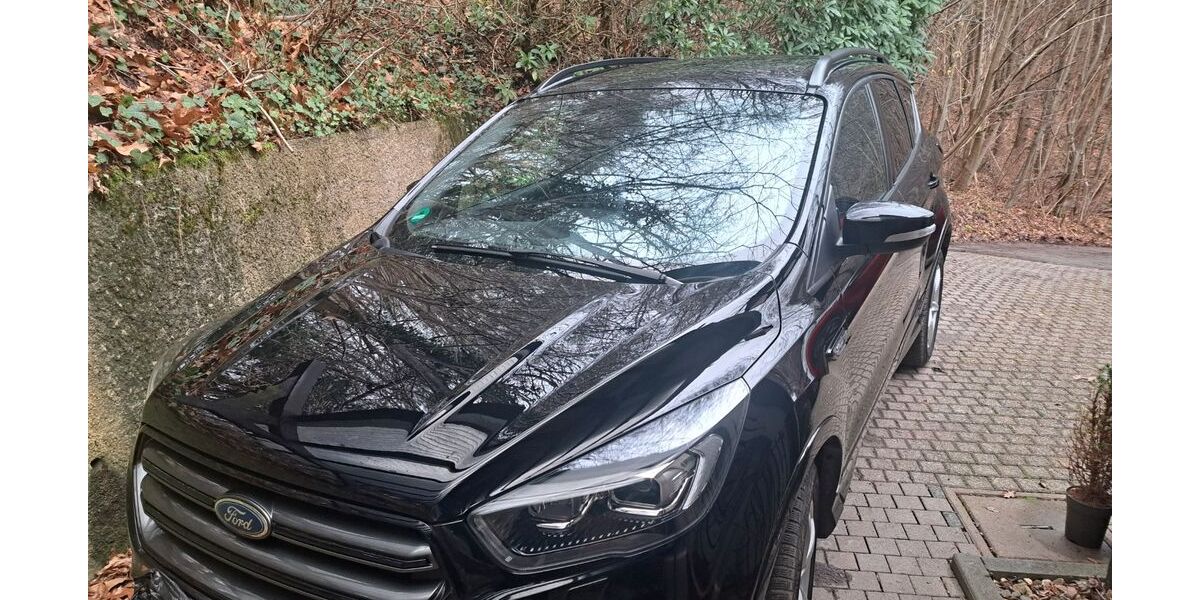 Ford Kuga 140.000 km 15.100 &euro; Ennepetal 58256