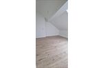 Dachgeschoßwohnung Bottrop - 2 Zimmer, 75 m&sup2;, 900&euro; | Angebot:24803225