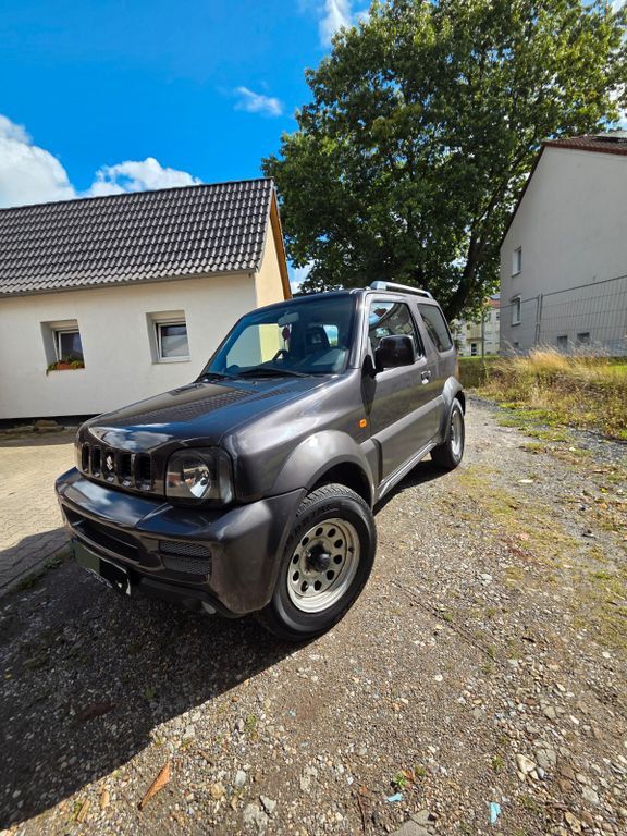 Suzuki Jimny 132.781 km 11.500 € Castrop-Rauxel 44574