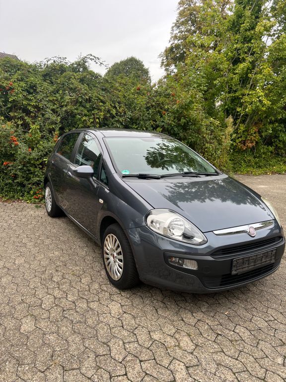 Fiat Punto 109.000 km 2.800 € Essen 45141