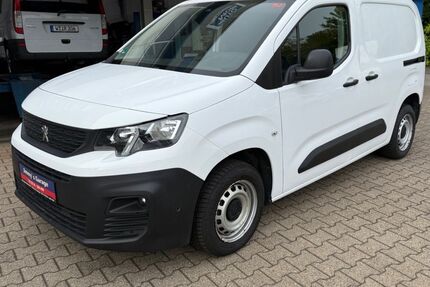 Peugeot Partner 149.281 km 8.999 € Bochum 44894