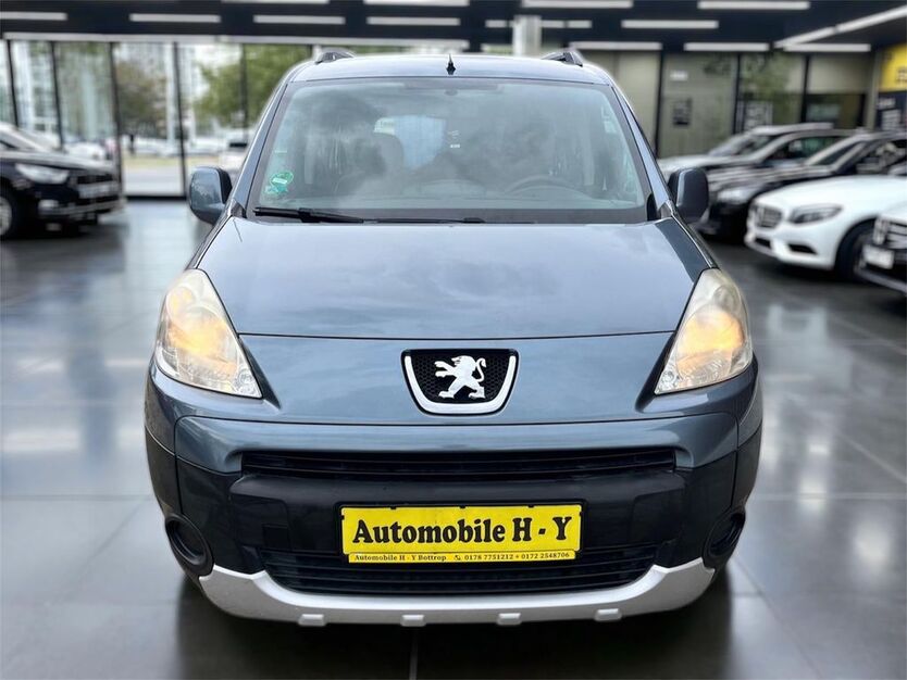 Peugeot Partner 98.000 km 6.999 € Bottrop 46238