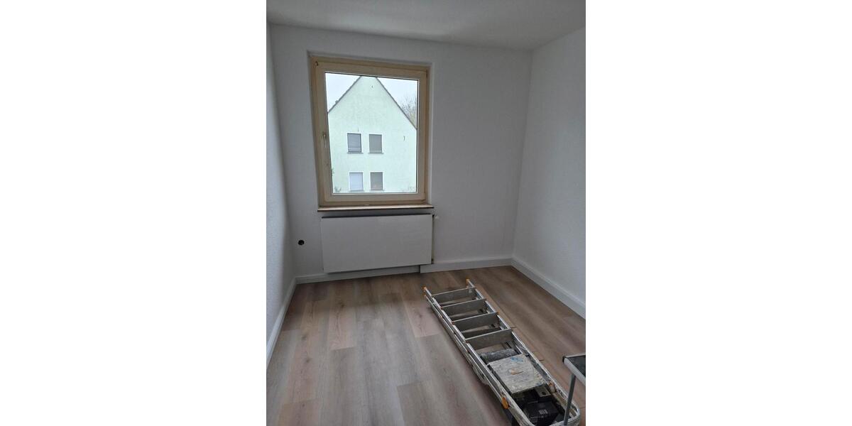 3.5 Zi.in Bochum- Dahlhausen 1.OG Top Lage komplett saniert 3 zimmer