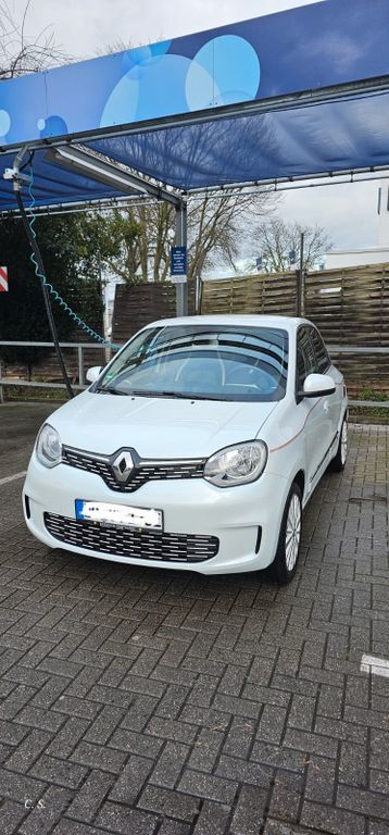 Renault Twingo 20.300 km 11.750 € Dortmund 44357