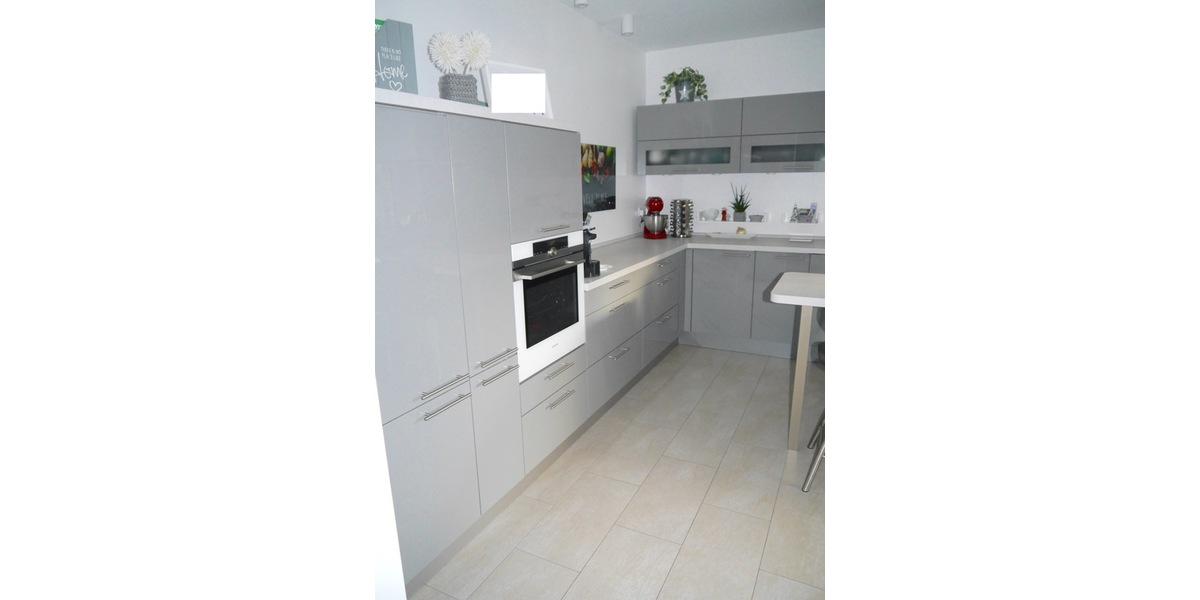 Essen, Bungalow, 5 Zi., 126m² Wfl., 760m² Grst., Energie A+, Doppel-Carport+Grg.+5 Stellpl. 5 zimmer