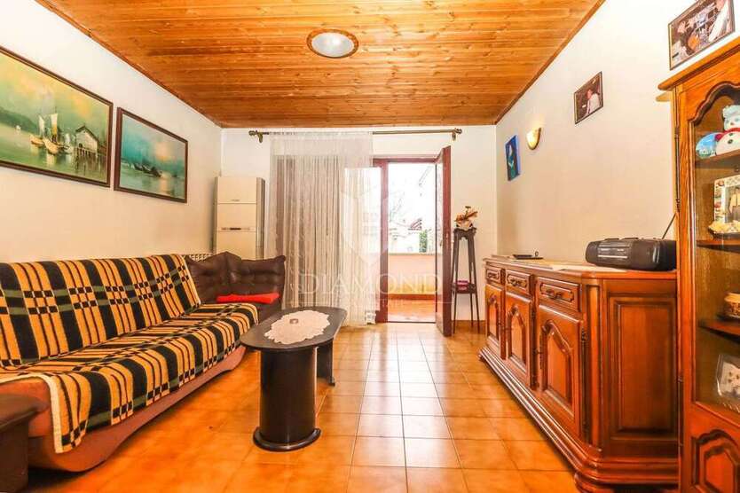 Wohnung zum Kaufen in Fažana 280.000 € 173 m²