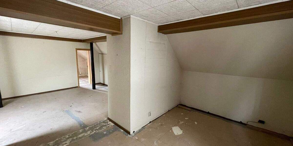 Mehrfamilienhaus, Wohnhaus Sprockhövel Niedersprockhövel - 5 Zimmer, 160 m&sup2;, 298.500&euro; | Angebot:25770860