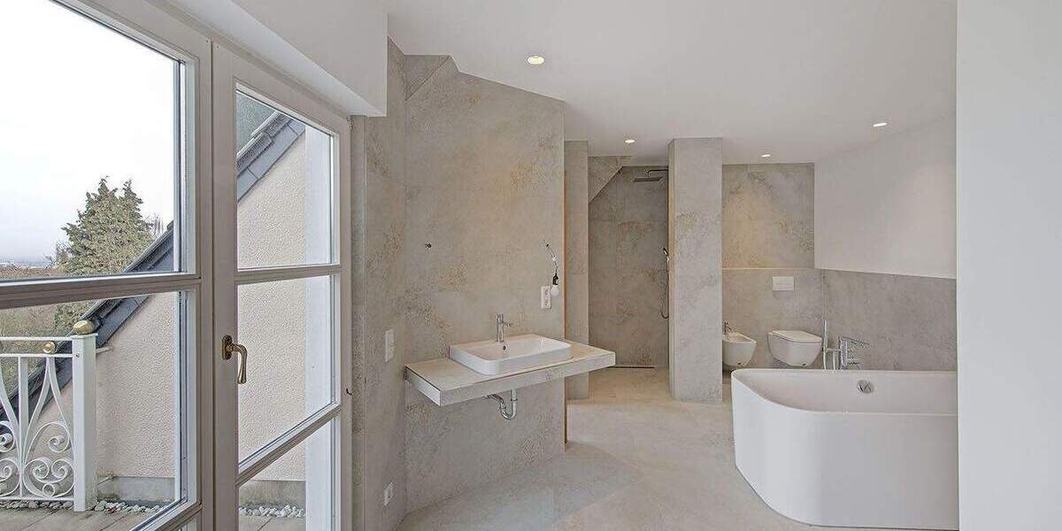 Etagenwohnung Herdecke - 4 Zimmer, 175 m&sup2;, 3.000&euro; | Angebot:24710745