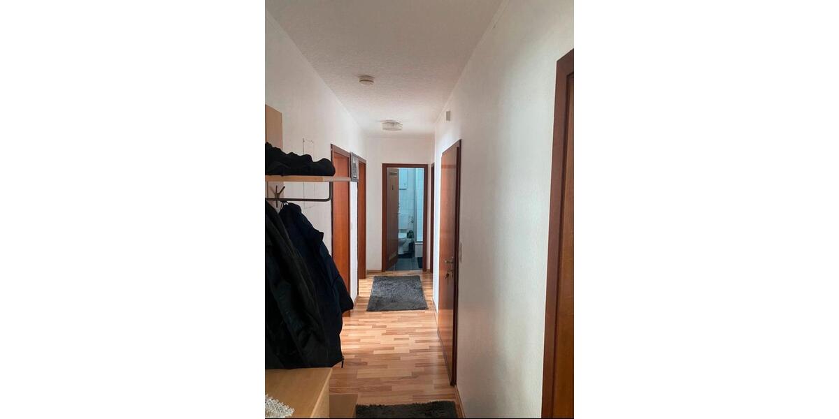 Charmante Altbauwohnung in guter Lage 4 zimmer