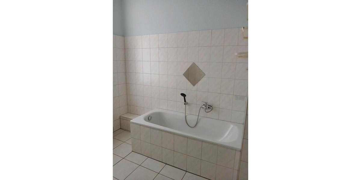 Etagenwohnung Wuppertal Gemarkung Langerfeld - 5 Zimmer, 100 m&sup2;, 1.200&euro; | Angebot:25749494