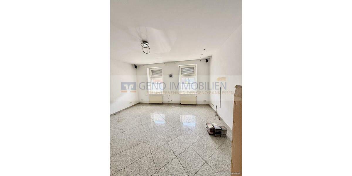 Mehrfamilienhaus, Wohnhaus Essen / Überruhr-Hinsel Überruhr-Hinsel - 9 Zimmer, 244 m&sup2;, 475.000&euro; | Angebot:25708871